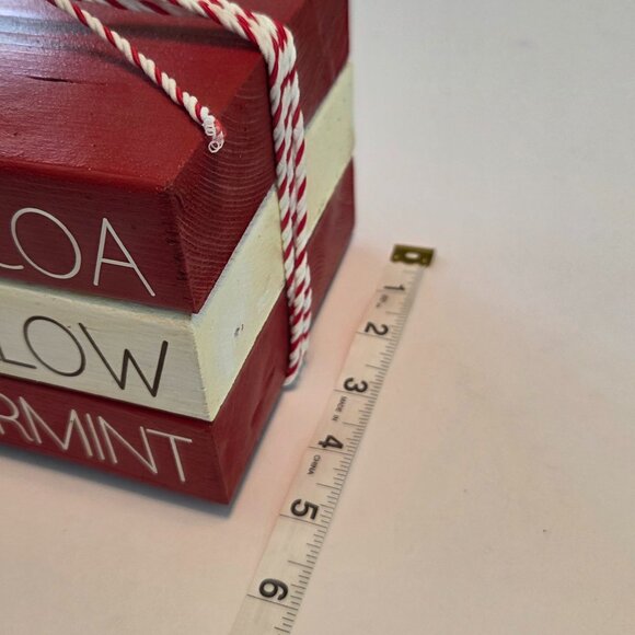 Rustic Holiday Wooden Block Décor – Hot Cocoa, Marshmallow, Peppermint – Handpai - Picture 9 of 9